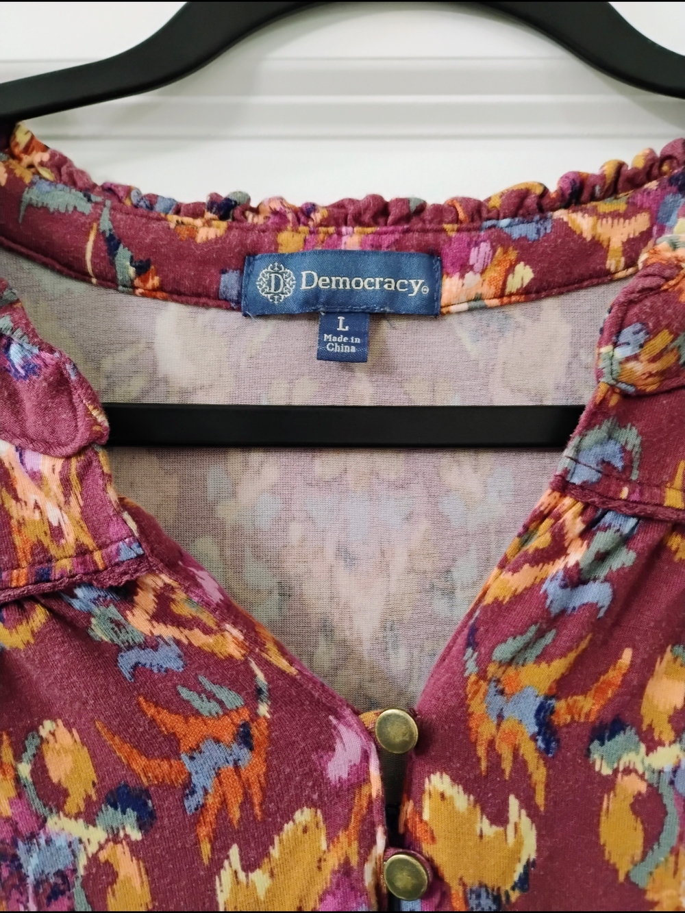 Democracy Burgundy Floral Placement Print Ruffle Boho Peasant Blouse Top Size L - Picture 2 of 6